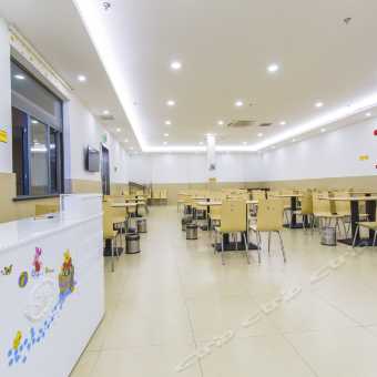 白領(lǐng)e家商務(wù)酒店（上海國際旅游度假區(qū)店）全方位指南 預(yù)訂、價格、點評與地址信息